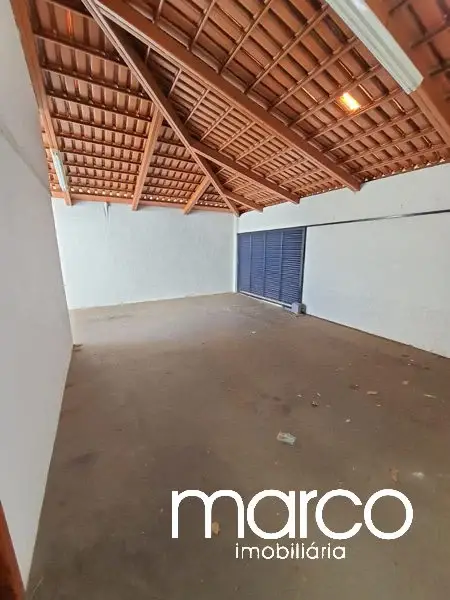 Foto 4 de Sobrado com 3 Quartos para alugar, 130m² em Jardim América, Goiânia