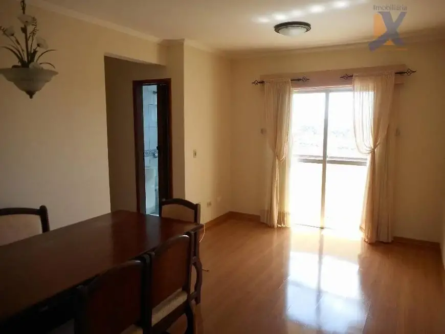 Foto 3 de Apartamento com 2 Quartos para alugar, 55m² em Água Verde, Curitiba