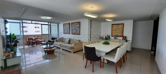Foto 4 de Apartamento com 3 Quartos à venda, 142m² em Boa Viagem, Recife
