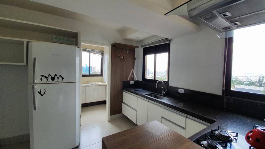 Foto 4 de Apartamento com 3 Quartos para alugar, 116m² em Centro, Cascavel