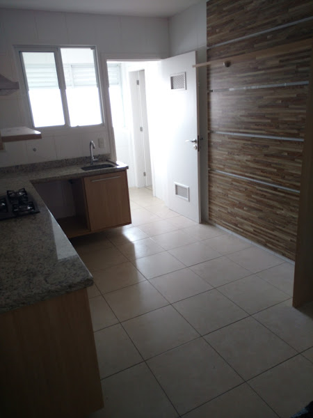 Foto 2 de Apartamento com 3 Quartos à venda, 115m² em Kobrasol, São José