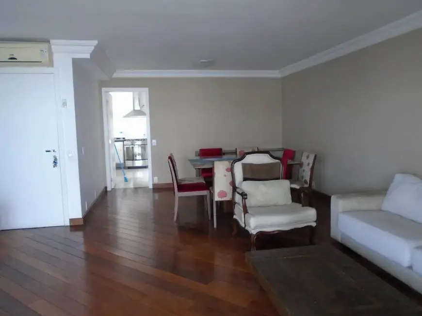 Foto 5 de Apartamento com 3 Quartos para alugar, 165m² em Moema, São Paulo