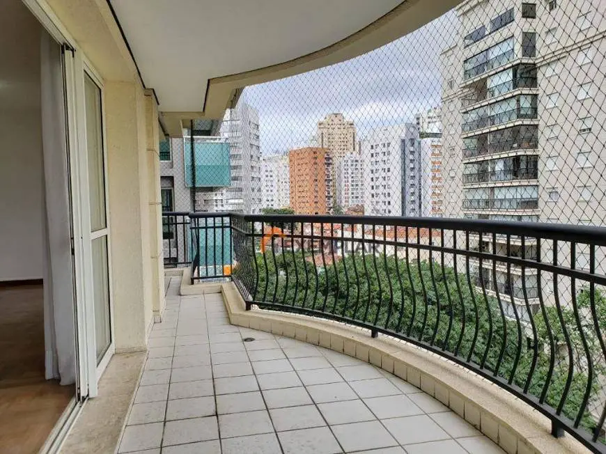 Foto 1 de Apartamento com 3 Quartos para alugar, 180m² em Perdizes, São Paulo