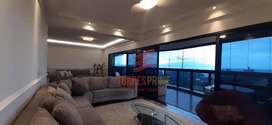 Foto 5 de Apartamento com 3 Quartos para venda ou aluguel, 252m² em Pompeia, Santos