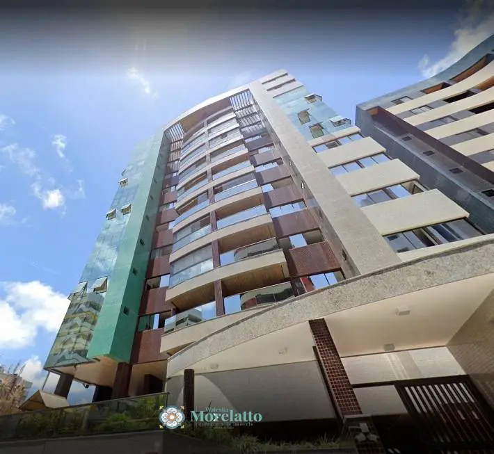 Foto 1 de Apartamento com 3 Quartos à venda, 173m² em Ponta Verde, Maceió