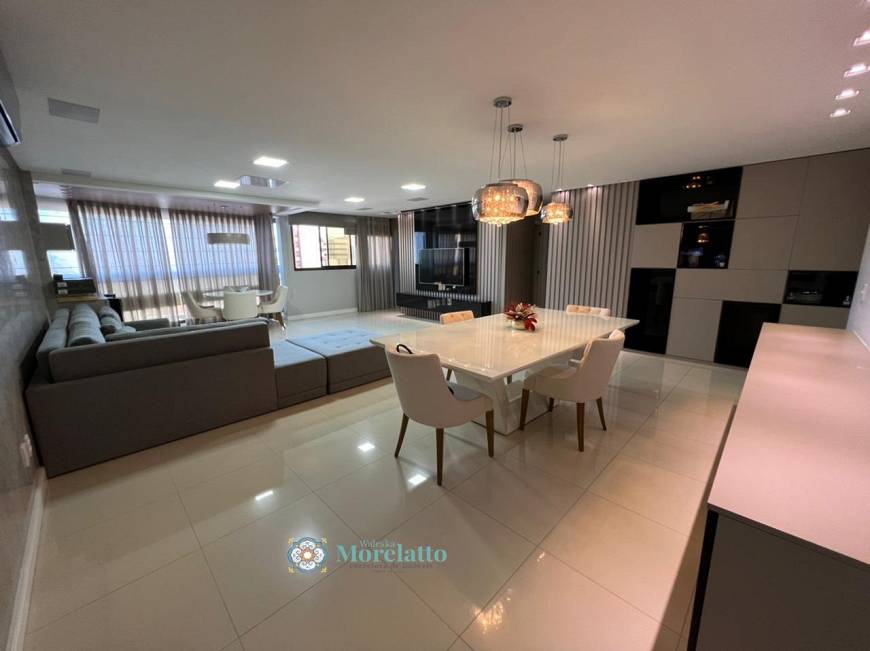 Foto 2 de Apartamento com 3 Quartos à venda, 173m² em Ponta Verde, Maceió