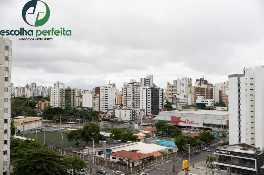 Foto 4 de Apartamento com 4 Quartos para alugar, 140m² em Pituba, Salvador