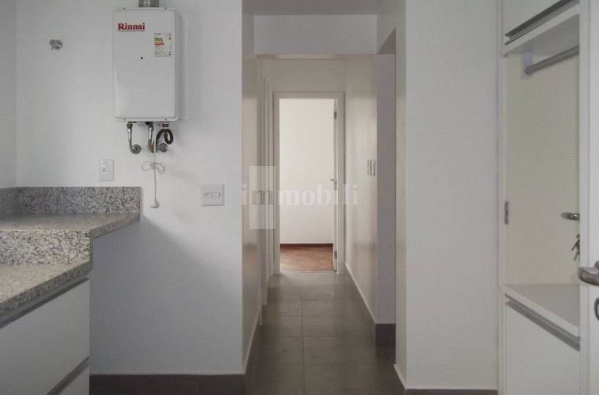 Foto 1 de Apartamento com 4 Quartos à venda, 253m² em Vila Madalena, São Paulo