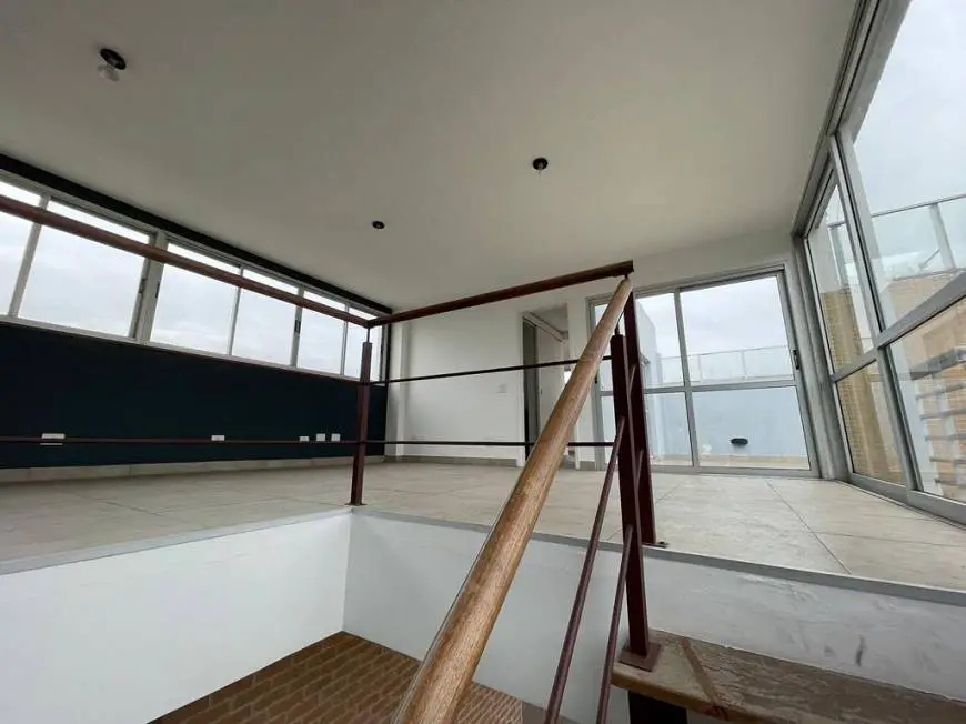 Foto 3 de Apartamento com 4 Quartos à venda, 200m² em Vila Mariana, São Paulo