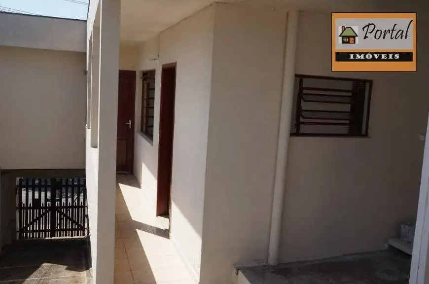 Foto 2 de Casa com 2 Quartos para alugar, 80m² em Jardim Santa Lúcia, Campo Limpo Paulista