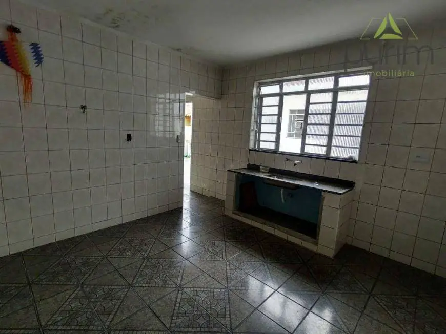 Foto 3 de Casa com 2 Quartos para alugar, 210m² em Sacomã, São Paulo