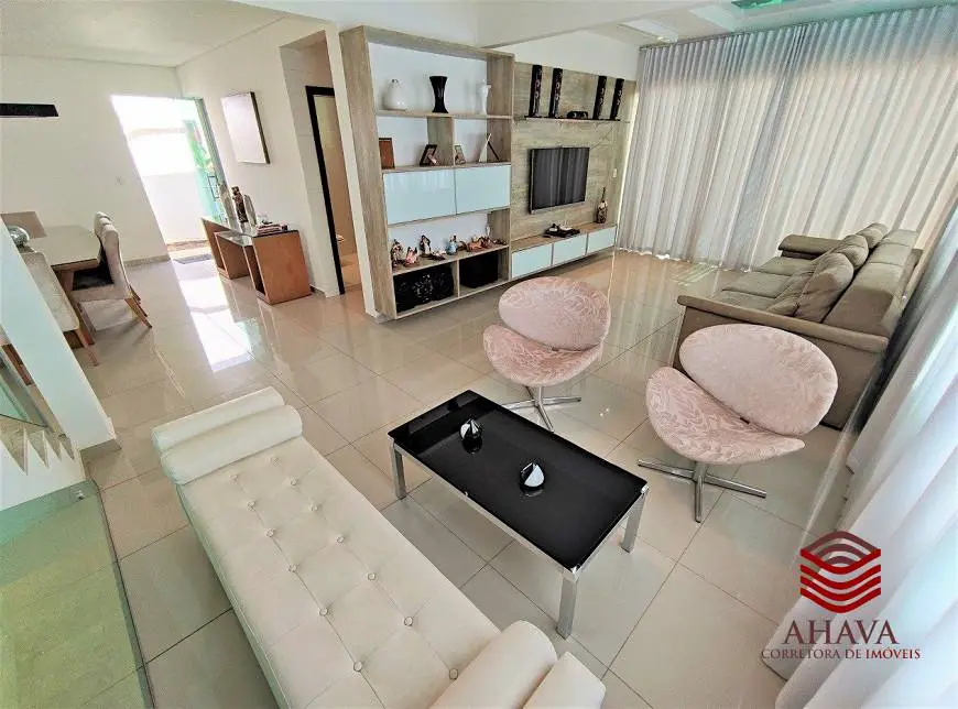 Foto 1 de Casa com 3 Quartos à venda, 360m² em Braúnas, Belo Horizonte