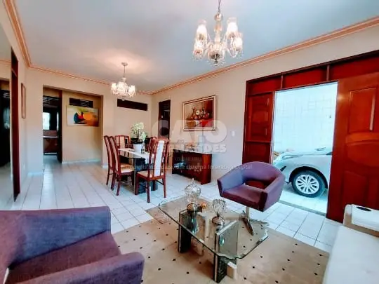 Foto 5 de Casa com 3 Quartos à venda, 288m² em Candelária, Natal