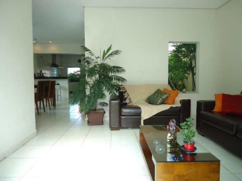 Foto 2 de Casa com 3 Quartos à venda, 233m² em Jardim dos Pirineus, Belo Horizonte
