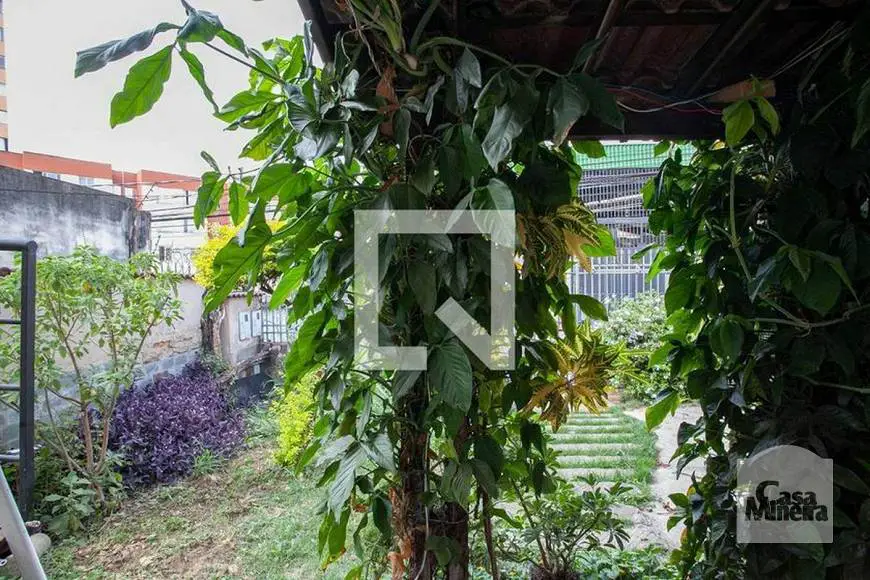 Foto 5 de Casa com 5 Quartos à venda, 675m² em Santa Efigênia, Belo Horizonte