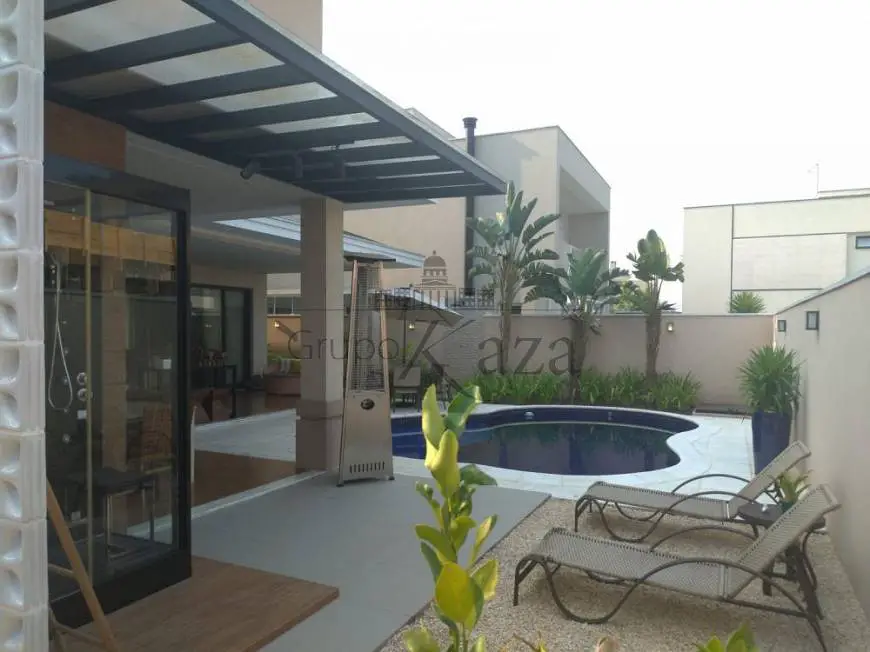 Foto 1 de Casa de Condomínio com 4 Quartos à venda, 380m² em Jardim do Golfe, São José dos Campos