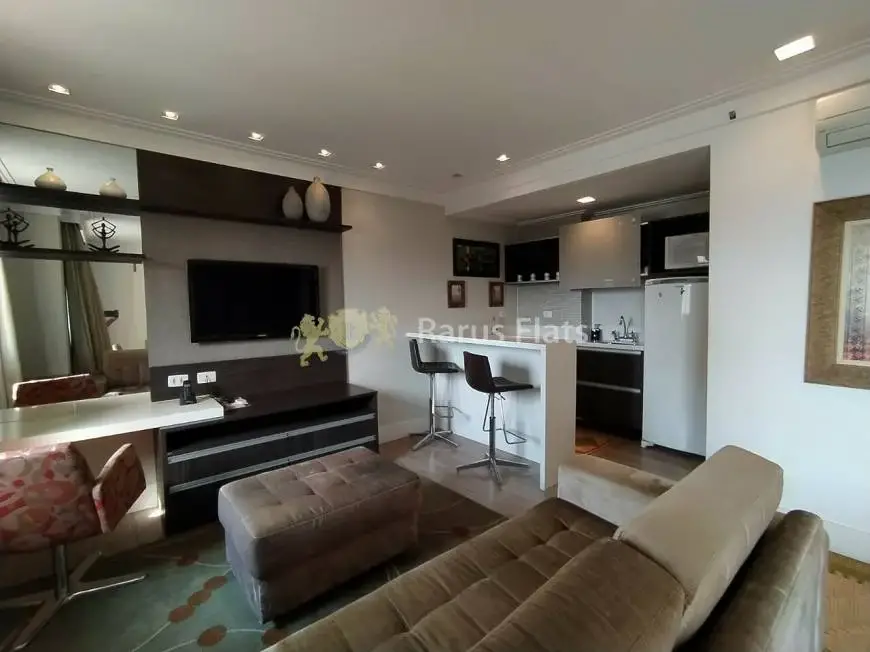 Foto 1 de Flat com 1 Quarto para alugar, 80m² em Itaim Bibi, São Paulo