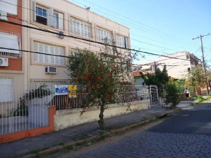 Foto 1 de Kitnet com 1 Quarto para venda ou aluguel, 33m² em Santo Antônio, Porto Alegre