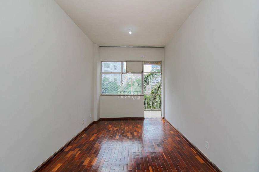 Foto 1 de Apartamento com 1 Quarto para alugar, 98m² em Flamengo, Rio de Janeiro