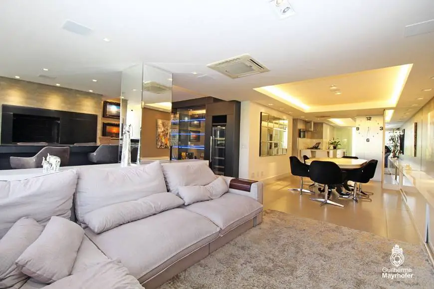 Foto 4 de Apartamento com 2 Quartos à venda, 118m² em Boa Vista, Porto Alegre