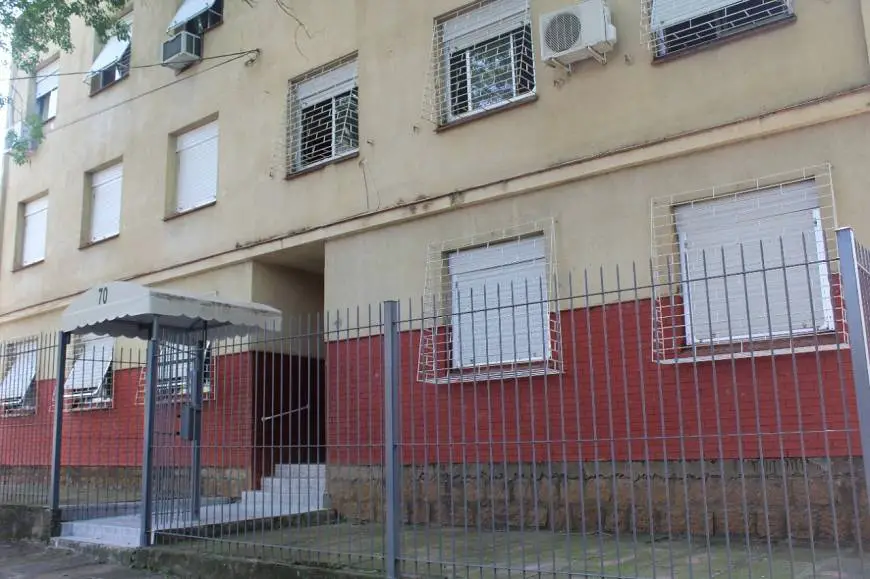 Foto 2 de Apartamento com 2 Quartos à venda, 69m² em São Sebastião, Porto Alegre