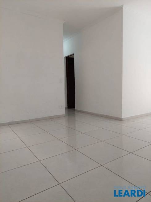 Foto 1 de Apartamento com 2 Quartos à venda, 60m² em Vila Jerusalém , São Bernardo do Campo