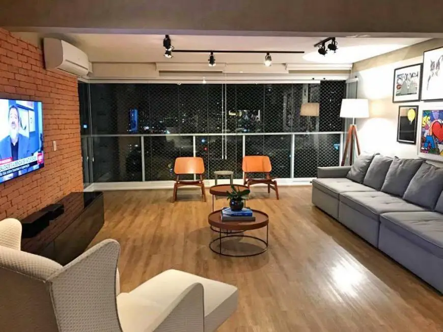 Foto 1 de Apartamento com 2 Quartos à venda, 92m² em Vila Mariana, São Paulo