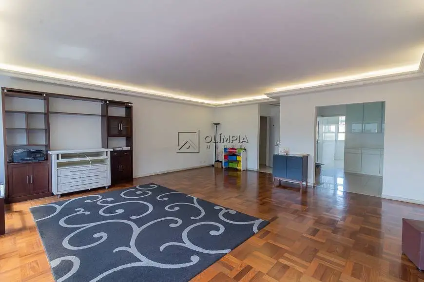 Foto 1 de Apartamento com 3 Quartos para alugar, 167m² em Higienópolis, São Paulo