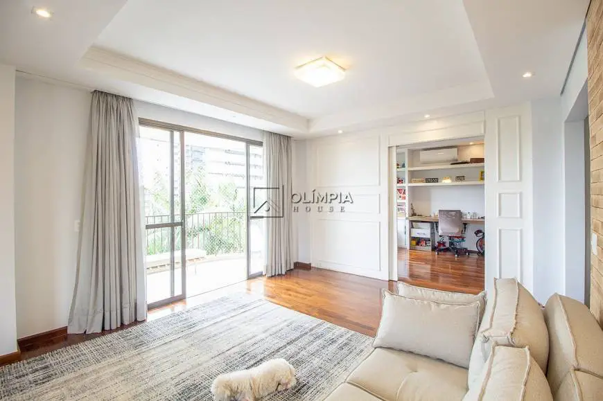 Foto 1 de Apartamento com 3 Quartos à venda, 166m² em Ibirapuera, São Paulo