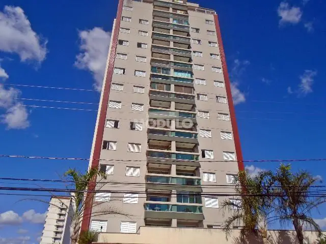 Foto 1 de Apartamento com 3 Quartos para alugar, 95m² em Nossa Senhora Aparecida, Uberlândia