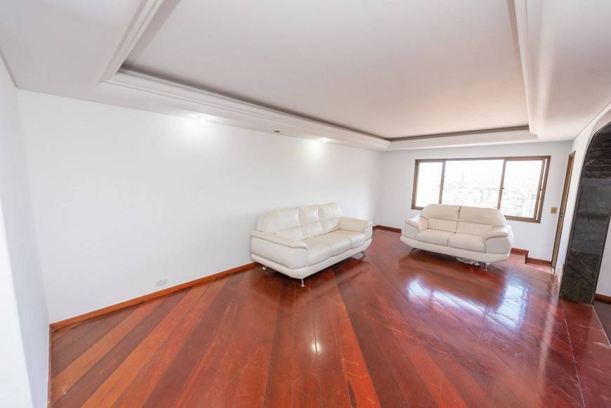 Foto 2 de Apartamento com 4 Quartos à venda, 230m² em Batel, Curitiba