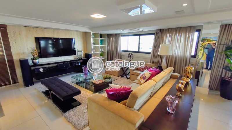 Foto 1 de Apartamento com 4 Quartos à venda, 210m² em Lagoa Nova, Natal