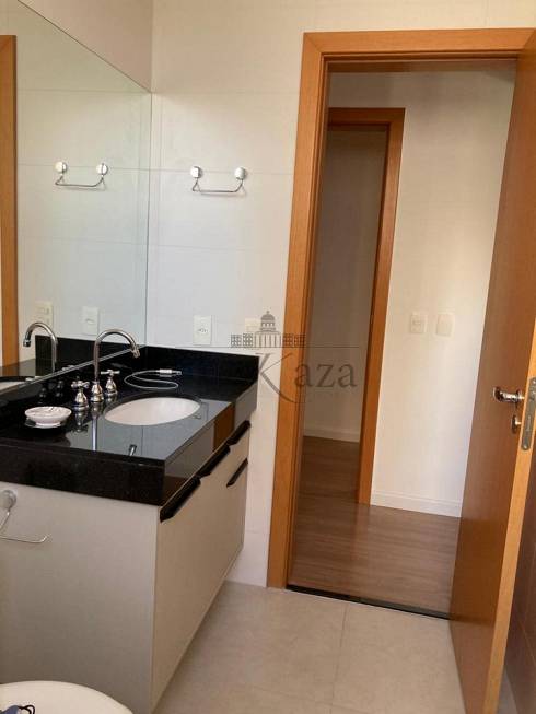 Foto 4 de Apartamento com 4 Quartos para venda ou aluguel, 411m² em Parque Residencial Aquarius, São José dos Campos
