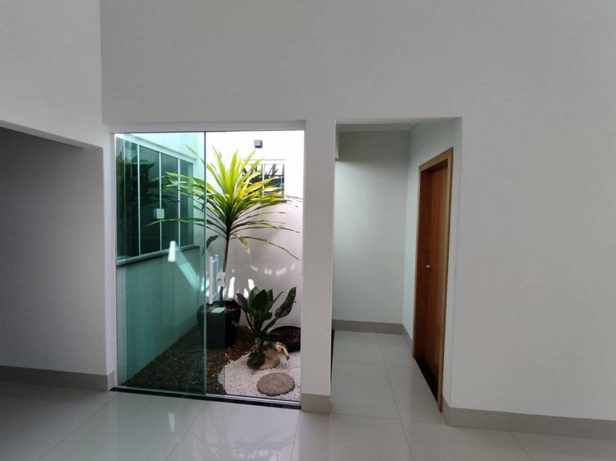 Foto 5 de Casa com 3 Quartos à venda, 105m² em Jardim Monte Rei, Maringá