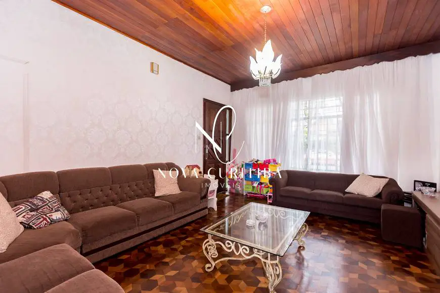 Foto 4 de Casa com 3 Quartos à venda, 450m² em Seminário, Curitiba