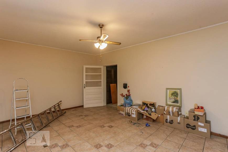 Foto 3 de Casa com 6 Quartos para alugar, 380m² em Rio Branco, Porto Alegre