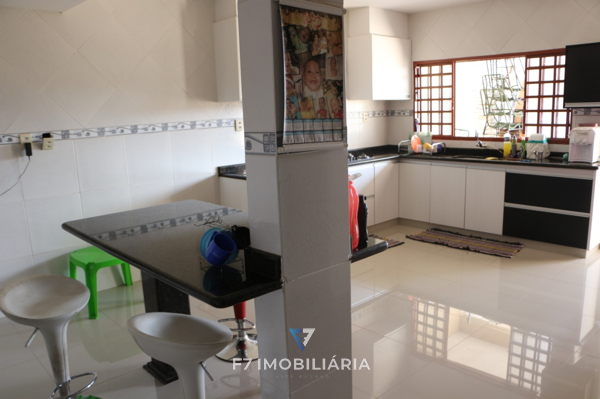 Foto 1 de Casa de Condomínio com 3 Quartos à venda, 167m² em Jardim Novo Mundo, Goiânia