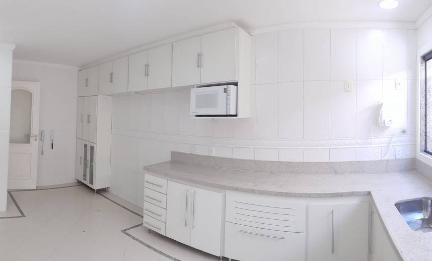Foto 3 de Casa de Condomínio com 4 Quartos à venda, 221m² em Barra da Tijuca, Rio de Janeiro