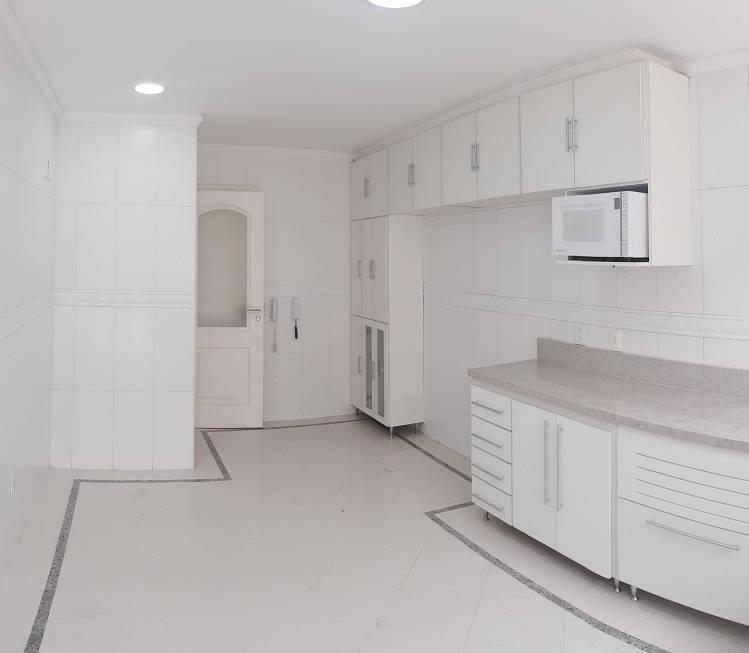Foto 4 de Casa de Condomínio com 4 Quartos à venda, 221m² em Barra da Tijuca, Rio de Janeiro