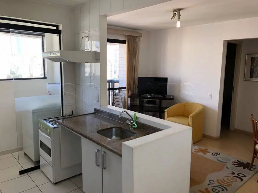Foto 3 de Flat com 1 Quarto para alugar, 40m² em Vila Olímpia, São Paulo