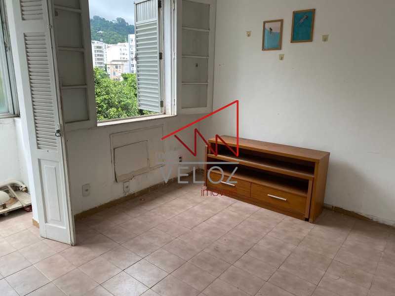 Foto 4 de Kitnet com 1 Quarto à venda, 22m² em Laranjeiras, Rio de Janeiro
