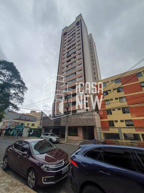 Foto 2 de Apartamento com 1 Quarto à venda, 44m² em Centro, Curitiba