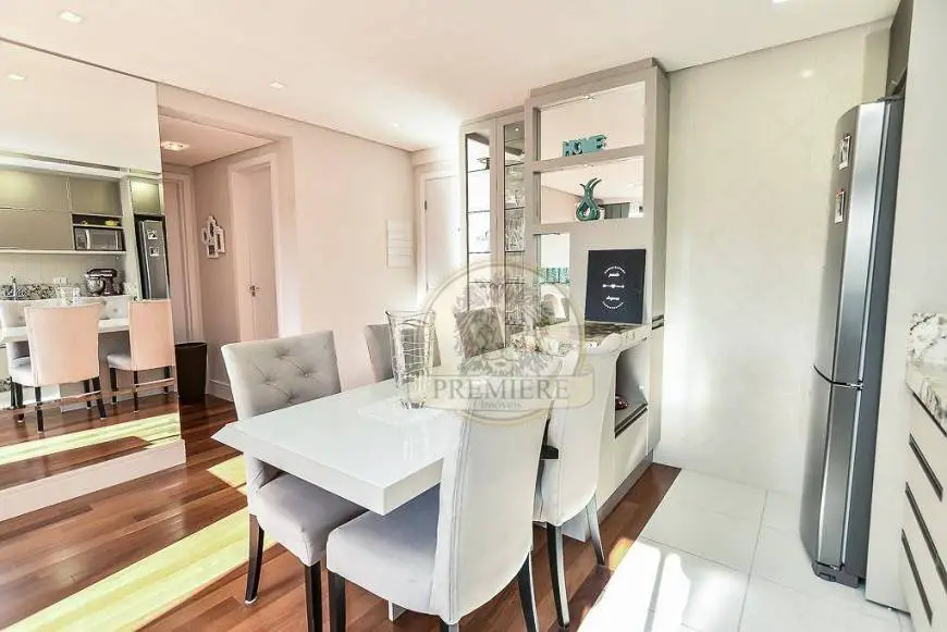 Foto 5 de Apartamento com 2 Quartos à venda, 60m² em Água Verde, Curitiba