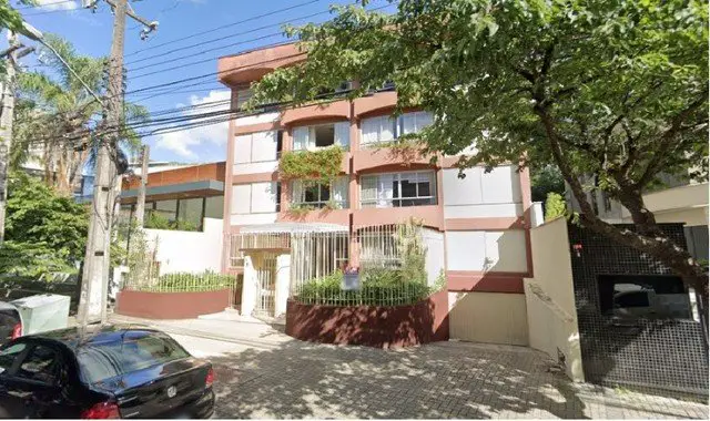 Foto 1 de Apartamento com 2 Quartos à venda, 100m² em Batel, Curitiba