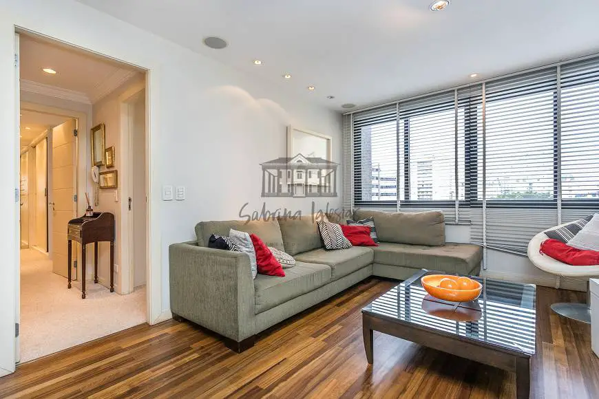 Foto 3 de Apartamento com 2 Quartos para alugar, 87m² em Batel, Curitiba