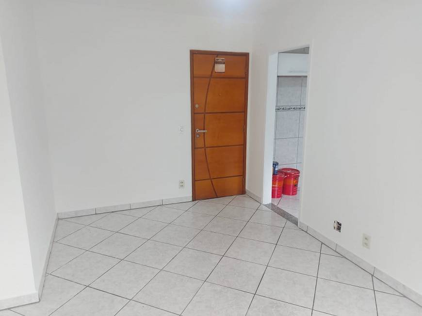 Foto 1 de Apartamento com 2 Quartos para alugar, 55m² em Campo Grande, Rio de Janeiro