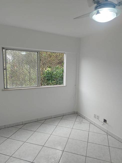 Foto 2 de Apartamento com 2 Quartos para alugar, 55m² em Campo Grande, Rio de Janeiro