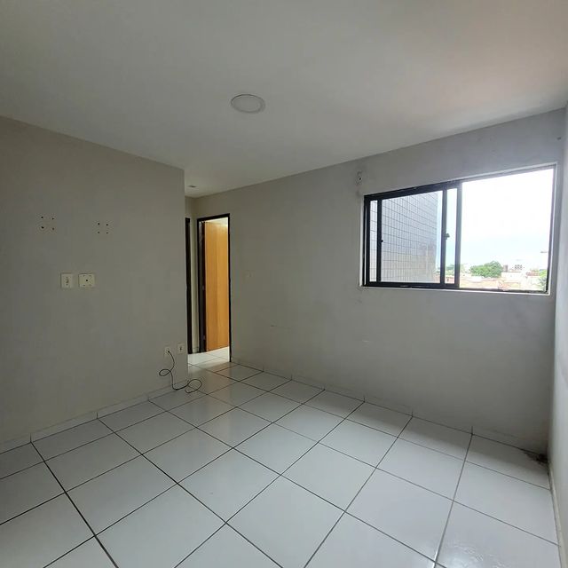 Foto 2 de Apartamento com 2 Quartos à venda, 90m² em Centro, Feira de Santana