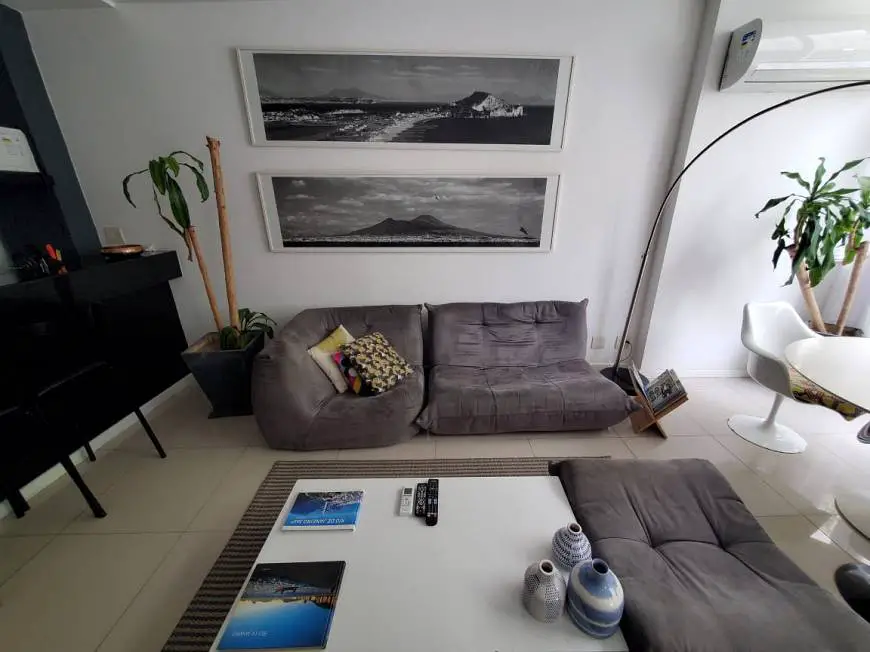 Foto 5 de Apartamento com 2 Quartos à venda, 72m² em Copacabana, Rio de Janeiro