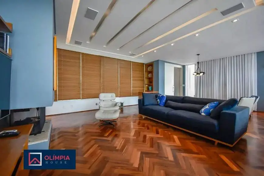 Foto 1 de Apartamento com 2 Quartos para alugar, 200m² em Higienópolis, São Paulo